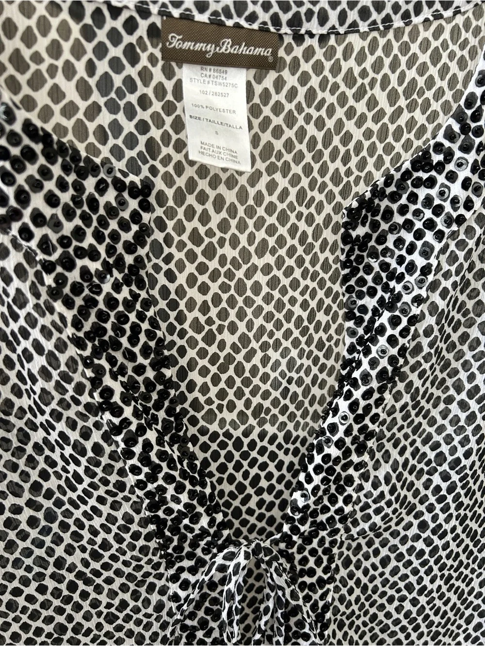Tommy Bahama Black & White Printed swimsuit coverup